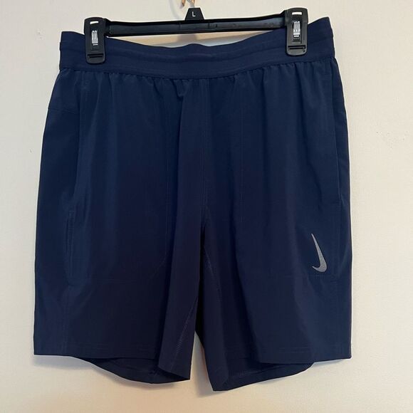 Nike Men's Navy Blue Athletic Shorts - Picture 1 of 3